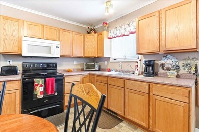 Affordable Lakewood Subdivision gem with deeded access to the - photo 15