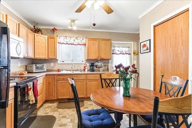 Affordable Lakewood Subdivision gem with deeded access to the - photo 16