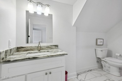 Beautiful beachfront home in Waveland! Sold fully furnished! - photo 22
