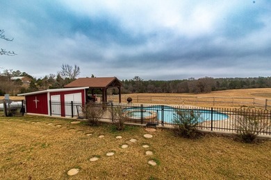 Incredible location only 5-8 minutes from hospital and shopping - photo 23