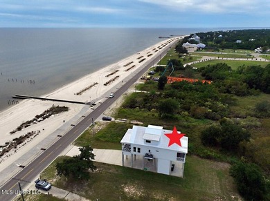 Beautiful beachfront home in Waveland! Sold fully furnished! - photo 25