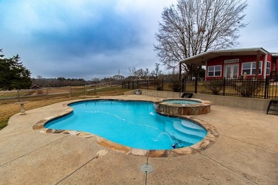 Incredible location only 5-8 minutes from hospital and shopping - photo 26
