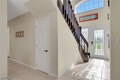 Gulf Access Pool Home with Spacious Living on a Canal in Cape - photo 3