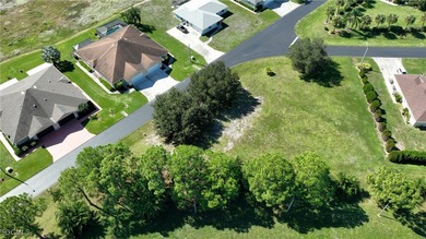 Rarely available multifamily lot with city water and sewer. This - photo 2