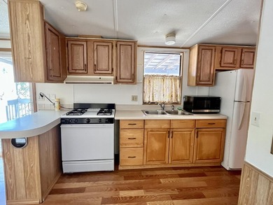 Affordability and proximity - just 10 miles from downtown Key - photo 3