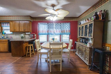 Enjoy peaceful country living just minutes from the fishing and - photo 17