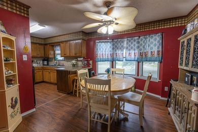 Enjoy peaceful country living just minutes from the fishing and - photo 18