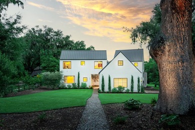 Situated on more than an acre in the coveted Hobcaw Point - photo 4