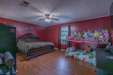 Enjoy peaceful country living just minutes from the fishing and - photo 25