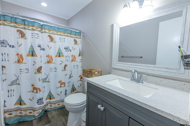 Enjoy peaceful country living just minutes from the fishing and - photo 35