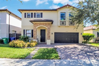 Lake Home For Sale in Cutler Bay, Florida