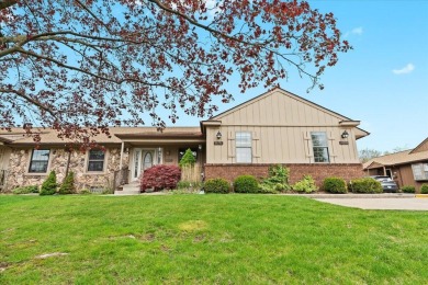 Lake Condo For Sale in Green Oak Twp, Michigan