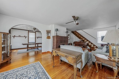 Welcome Home To This Charming Merrick Cape Cod Nestled Mid Block - photo 3