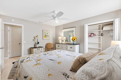 Beautifully Updated Courtyard Villa POOL HOME 3-bed, 2-bath Ana - photo 23