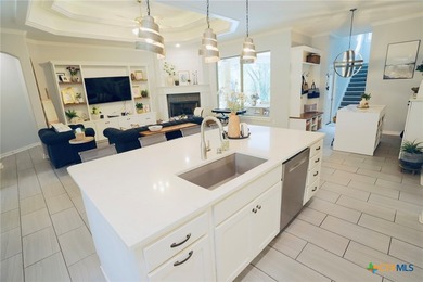 Stunning Carothers-built home on an almost 3/4-acre cul-de-sac - photo 3