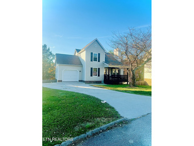 Fort Loudoun Lake Home For Sale in Knoxville Tennessee