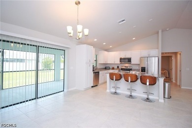 Ideally located in central Southwest Cape, this well-appointed - photo 6