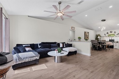 Welcome home to this GORGEOUS fully renovated property at 24 - photo 5