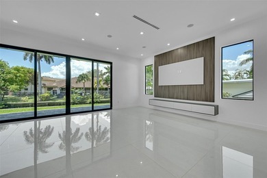 Newly-constructed Wilton Manors luxury waterfront residence - photo 7