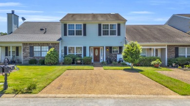 Chickamauga Lake Townhome/Townhouse For Sale in Hixson Tennessee