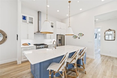 Welcome to 523 Sunrise Ave, a turnkey coastal retreat in - photo 11