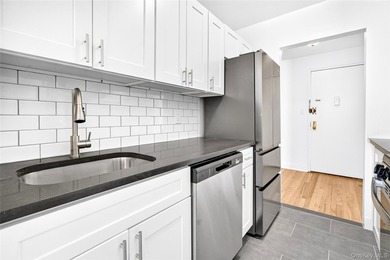 *SPONSOR SALE* NO BOARD APPROVAL! Welcome to the fully renovated - photo 6