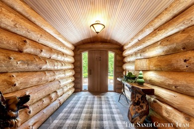 Introducing Timber Cove, an extraordinary waterfront retreat - photo 17