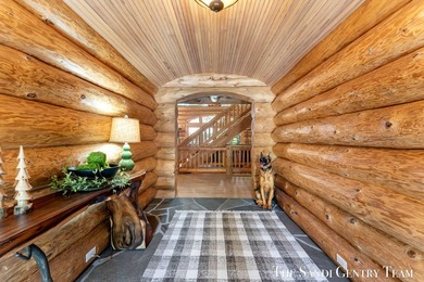 Introducing Timber Cove, an extraordinary waterfront retreat - photo 18