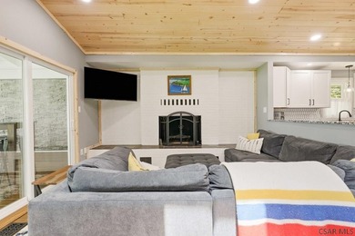 Welcome to your fully renovated Lake Stonycreek retreat! This - photo 23