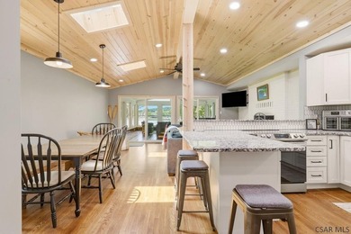 Welcome to your fully renovated Lake Stonycreek retreat! This - photo 24