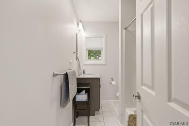 Welcome to your fully renovated Lake Stonycreek retreat! This - photo 32