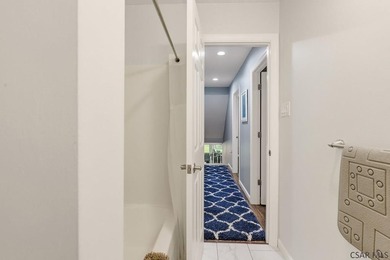 Welcome to your fully renovated Lake Stonycreek retreat! This - photo 33