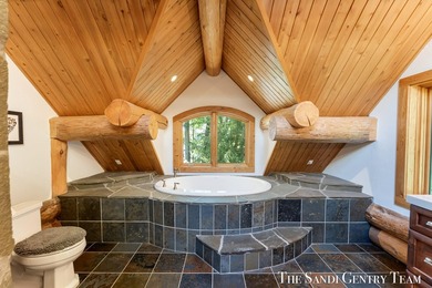 Introducing Timber Cove, an extraordinary waterfront retreat - photo 44