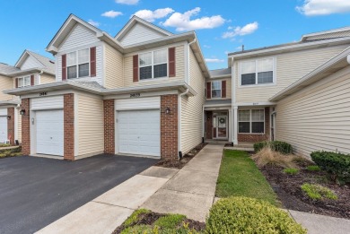 Lake Townhome/Townhouse Sale Pending in Plainfield, Illinois