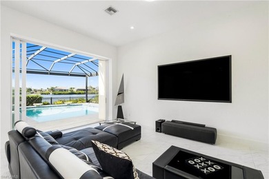 Offered for the first time, this exceptional Gulf-access turnkey - photo 8