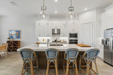 This luxury single family Florida home is thoughtfully designed - photo 10