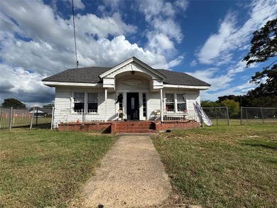 Red River Home For Sale in Coushatta Louisiana