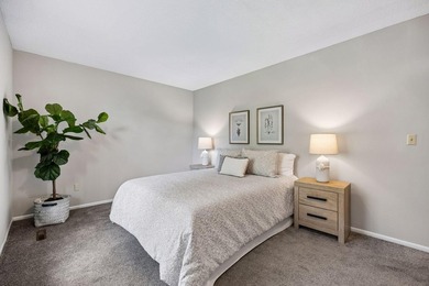 Welcome to this inviting end-unit townhome in the desirable - photo 23