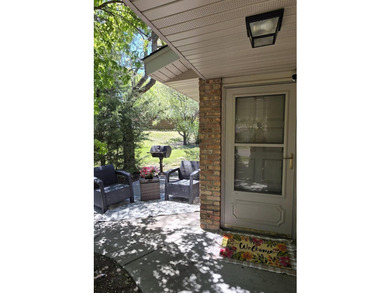 Welcome to this inviting end-unit townhome in the desirable - photo 26