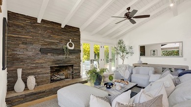 Set on a beautiful greenbelt with mature landscaping and - photo 4