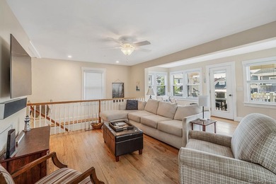 Ideally situated between the beach and bay in Long Beach's - photo 10