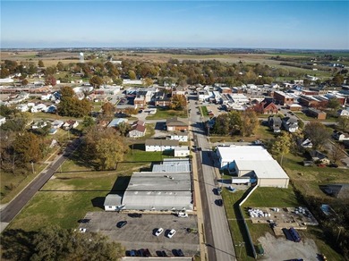Over 15,000 sq. ft of commercial opportunity in Higginsville!