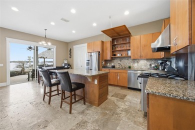 Welcome to refined lakefront living on Lake Weir. This - photo 8