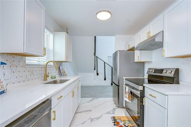 Step into this gorgeous, stylish, modern NEW construction home - photo 8