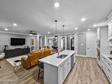 Experience refined living in the heart of Florence Gardens, a - photo 3