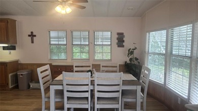 Welcome to easy Florida living in the desirable Sugar Creek - photo 11