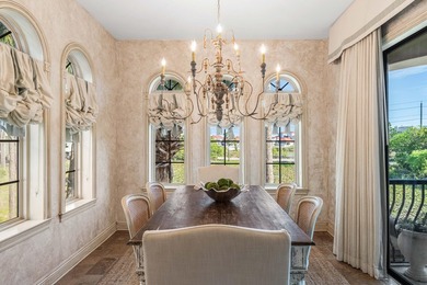Perfectly positioned just steps from the Gulf, 22 Saint Tropez - photo 19