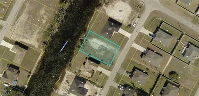 Cape Coral Lakes Area Lot For Sale in Cape Coral Florida