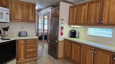 Welcome to easy Florida living in the desirable Sugar Creek - photo 21