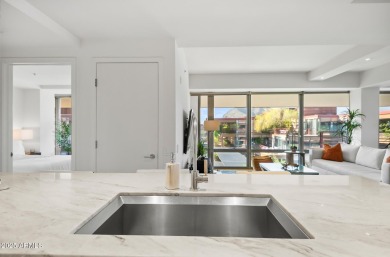 ***Optima Camelview Top Floor Penthouse*** Welcome to this